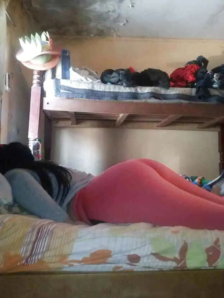 rica turra puta enseñando todo