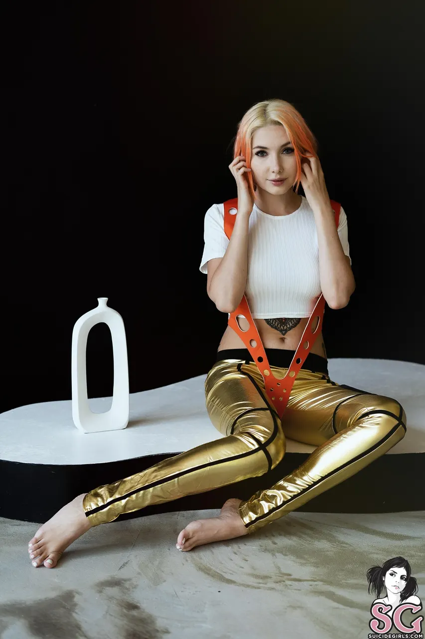 krissi Leeloo