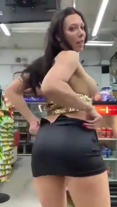 Cuando ella va al super