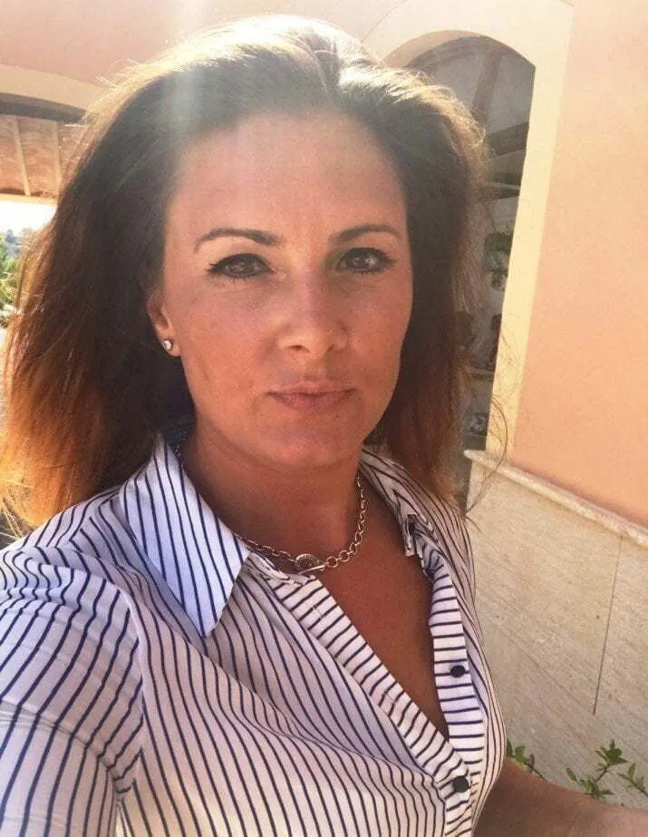 Esta milf y sus selfies para vos