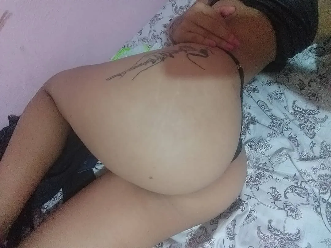Puta tatuada