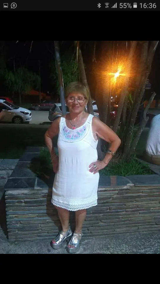 Madura abuela 65 años super p..