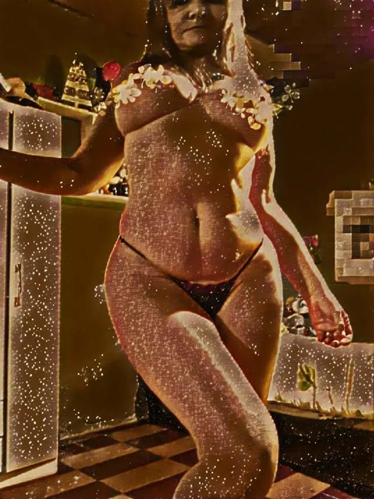 Milf de 61 años con tremendo lomazo