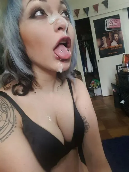 Venidas en rostos hermosos