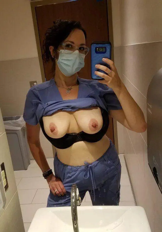 La doc y sus lentes