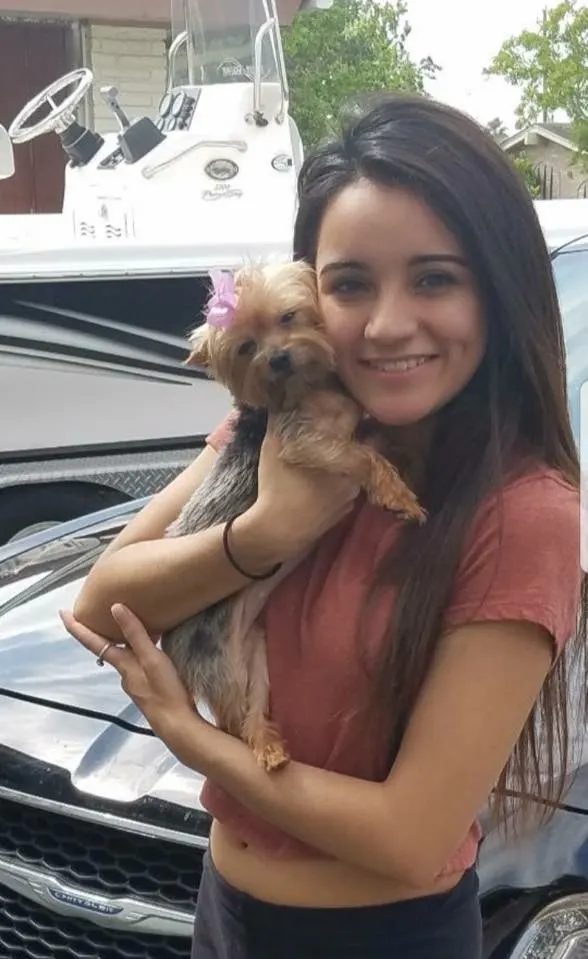 Mikaela vega 😍💕