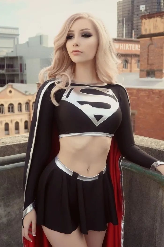 El traje solar de supergirl