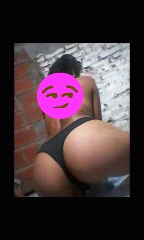 una turrita hincha de boca hermosa
