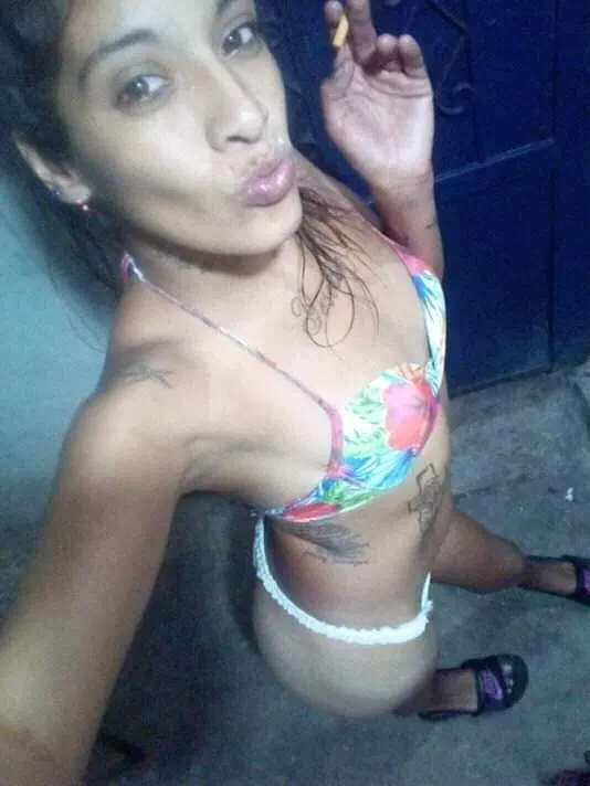 una turrita hincha de boca hermosa