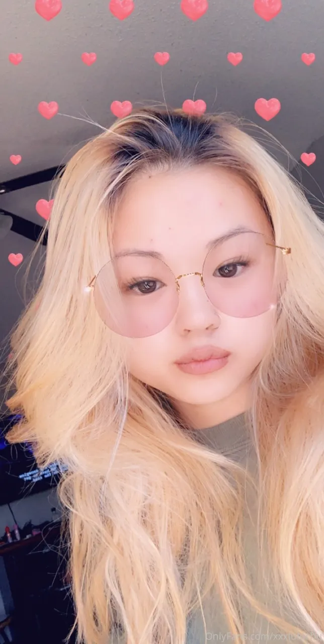 Tierna japonesa te muestra su conchita🤤
