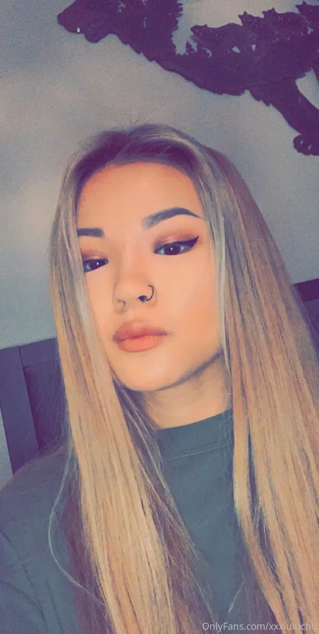 Tierna japonesa te muestra su conchita🤤