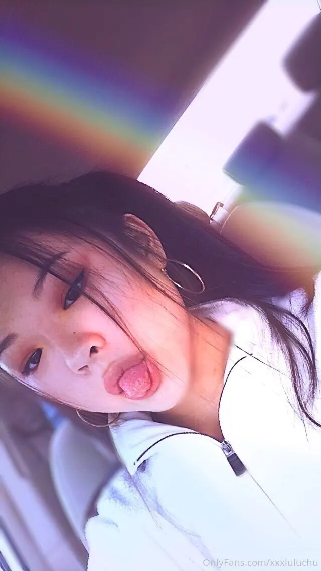 Tierna japonesa te muestra su conchita🤤