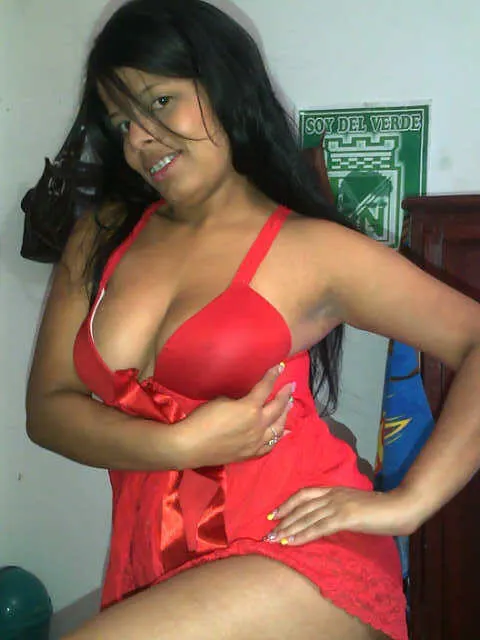 Amateur Gabriela Soto