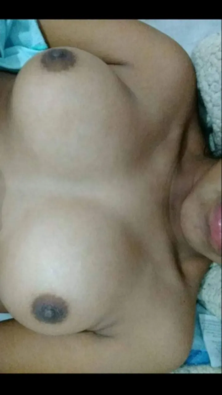 Lizeth tetas y pesones grandes y negros con forma de kisses