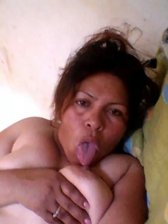 Marta madura chilena muy rica