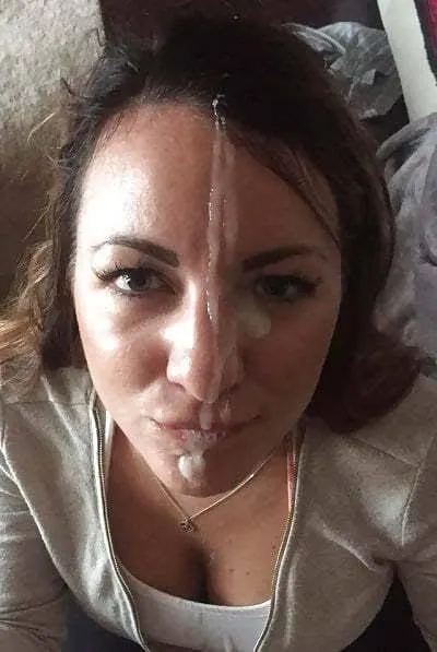Corridas en tetas y cara