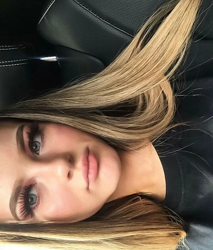 Tanya,18 años,nena de papá