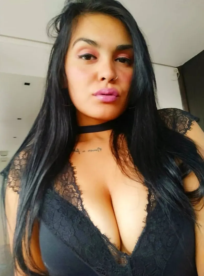 Faby... Cordobesa con un culo precioso! (Una obra de arte)