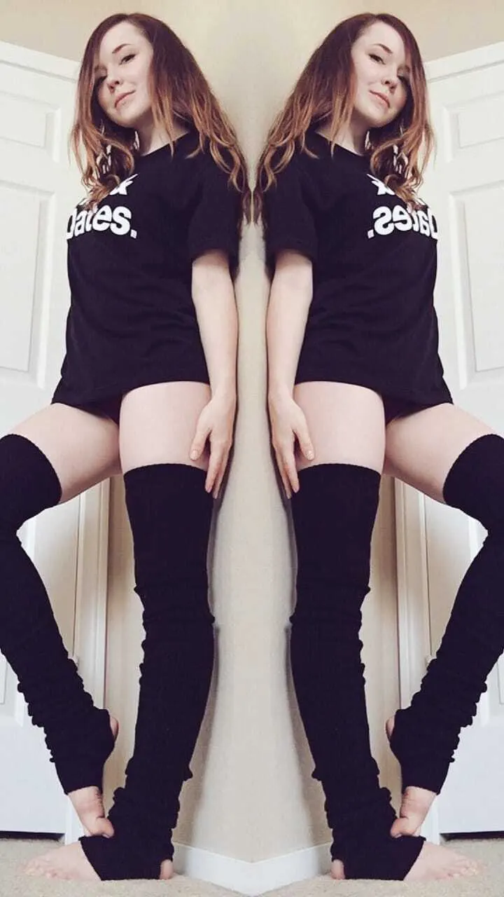 Chica con anteojo... muy sensual...