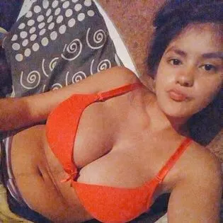 Pendeja Con Hermosos Ojasos... No podes dejar de verla