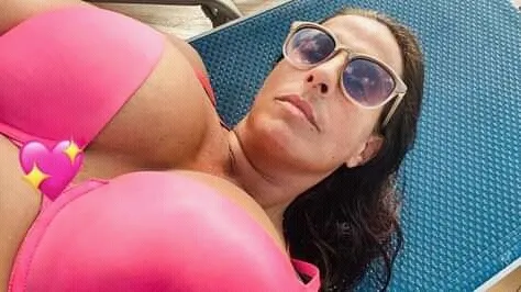 Vani muy mio,rica madura bien argenta