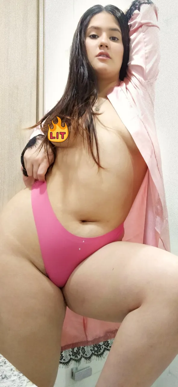Rica culona venezolana +18