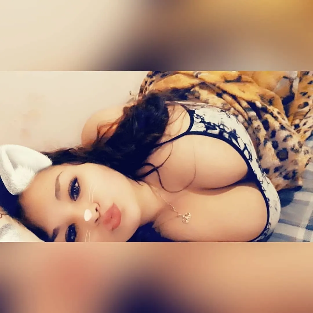 Hermosa gordita culona y tetona